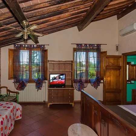 Domus Clotilde Bed and Breakfast