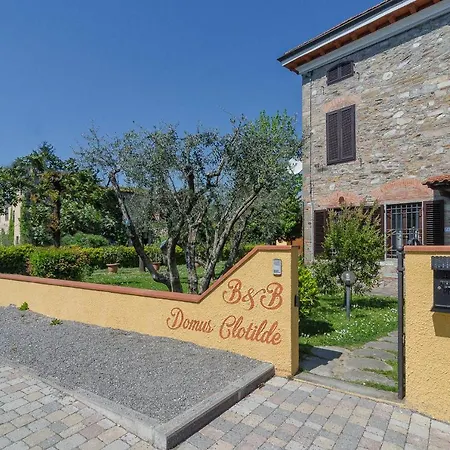 فندق مبيت وإفطار Domus Clotilde *